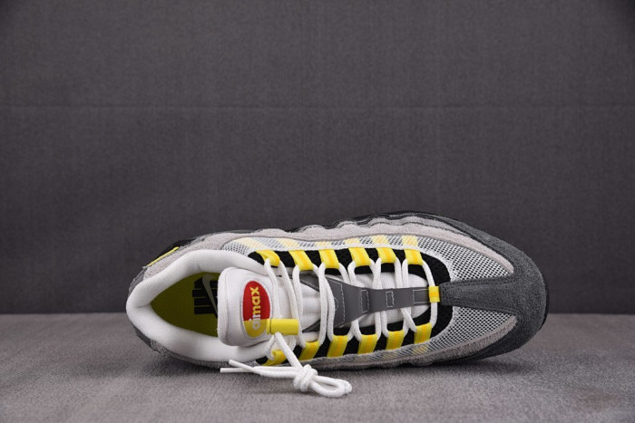Nike Air Max 95 SP Undefeated Geo Shanghai Opti Yellow IB4523-002