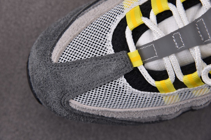 Nike Air Max 95 SP Undefeated Geo Shanghai Opti Yellow IB4523-002