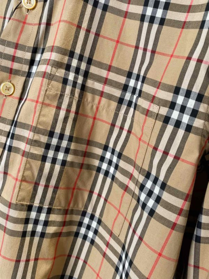 BURBER*Y Shirt 74