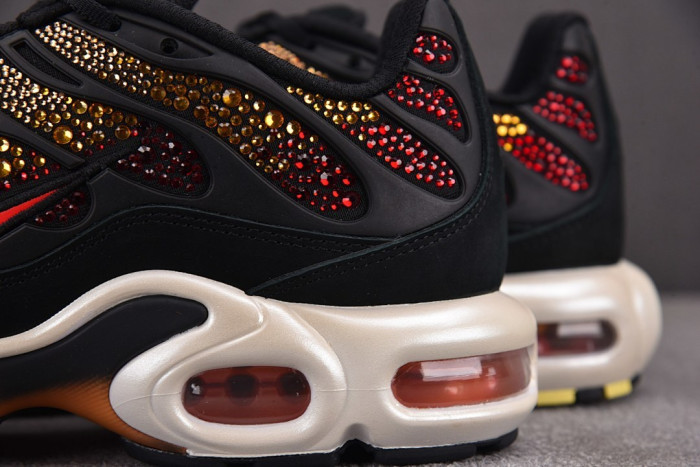 Nike Air Max Plus Swarovski Sunset FZ9042-001