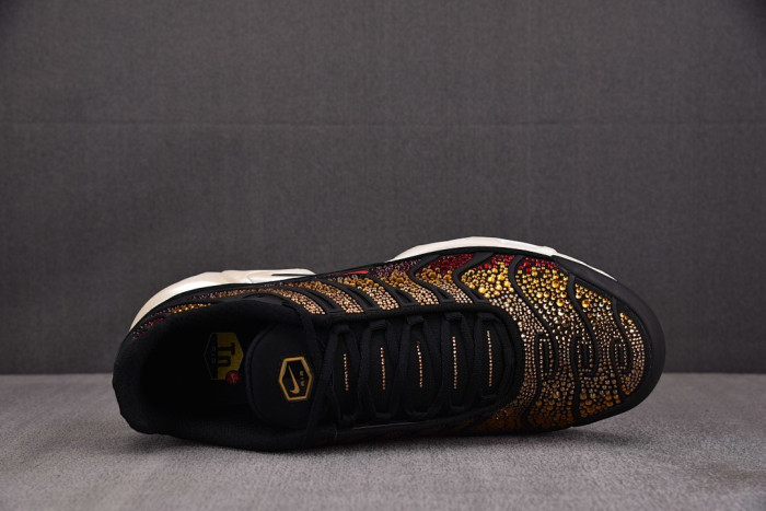 Nike Air Max Plus Swarovski Sunset FZ9042-001