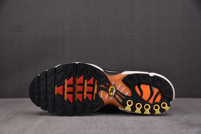 Nike Air Max Plus Swarovski Sunset FZ9042-001