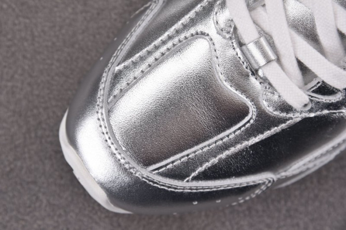 New Balance x MIU MIU NB530 NB000053