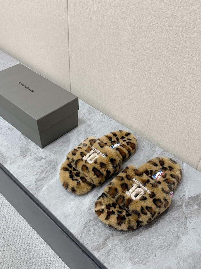 BALENCIAG* SANDAL 73