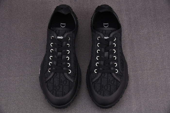 dio* sneakers t0000-032
