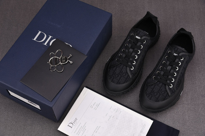 dio* sneakers t0000-032