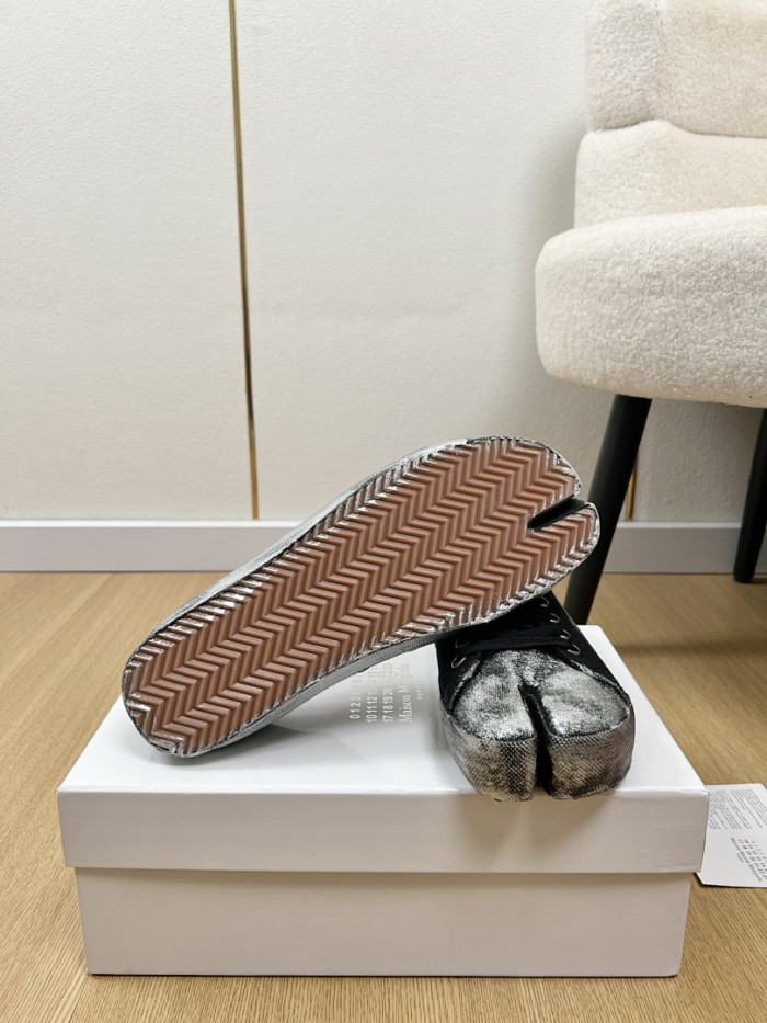 Maison Margiela Sneaker MM000116