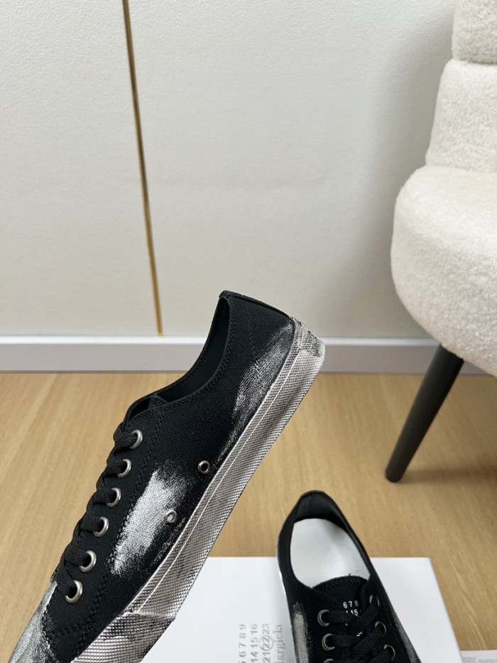 Maison Margiela Sneaker MM000116