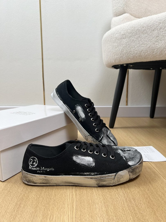 Maison Margiela Sneaker MM000116