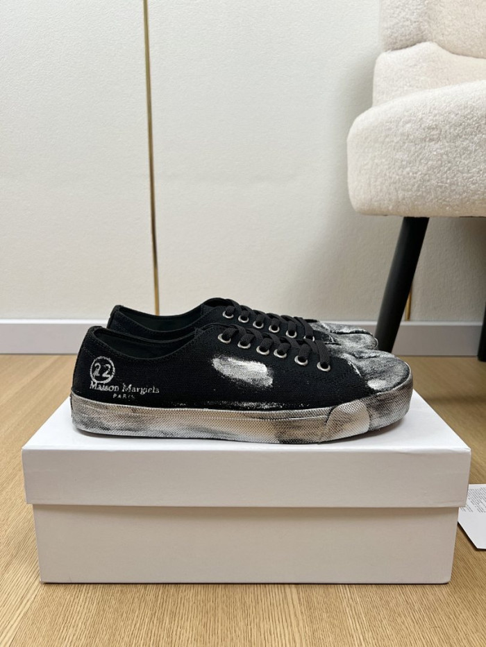 Maison Margiela Sneaker MM000116