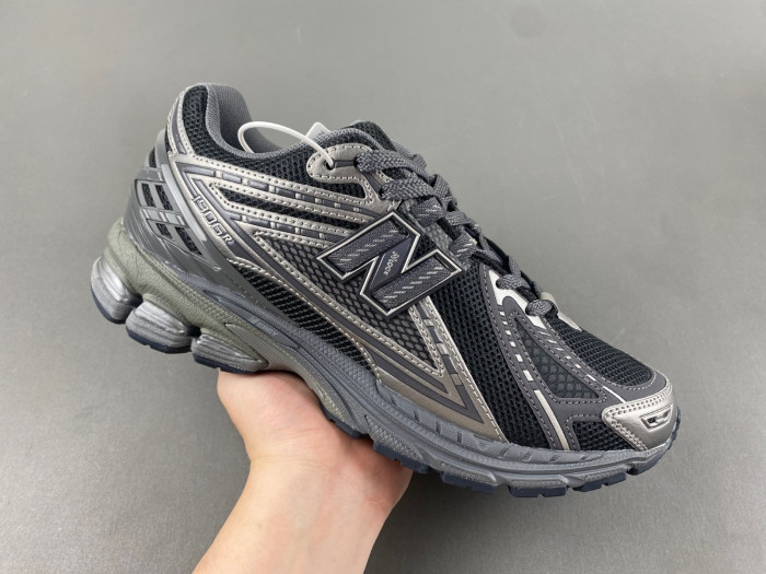 NEW BALANCE 1906R NB000040