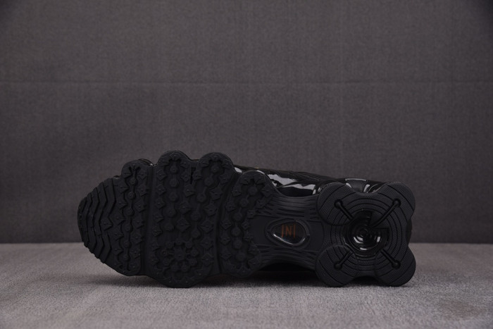 Nike Shox TL Black University Gold AV3595-013