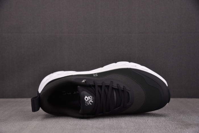 L0EWE Sneakers LW1000017