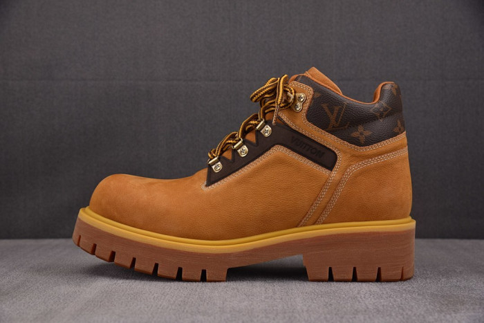 L&V BOOTS LV0000374