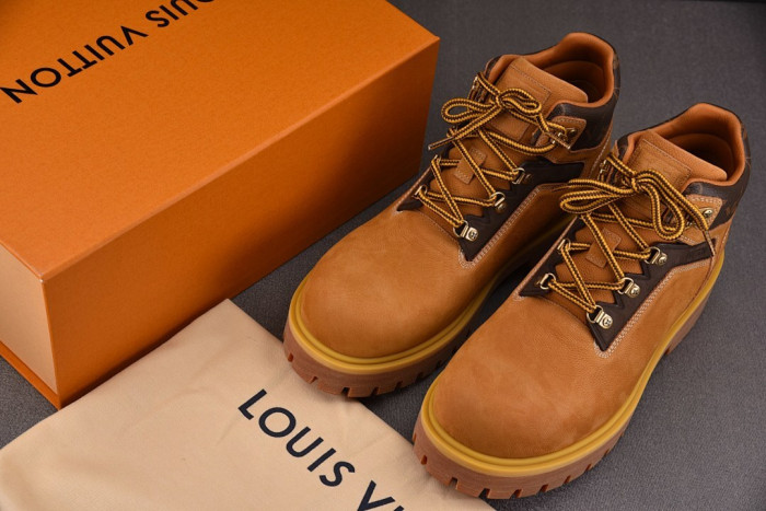 L&V BOOTS LV0000374
