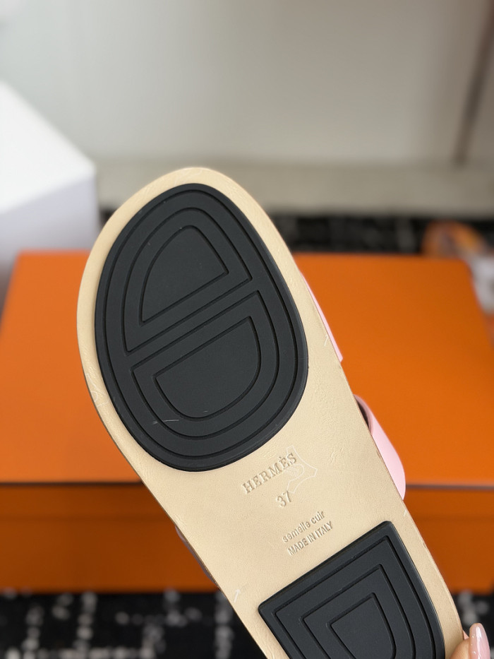 Herme* Sandal132