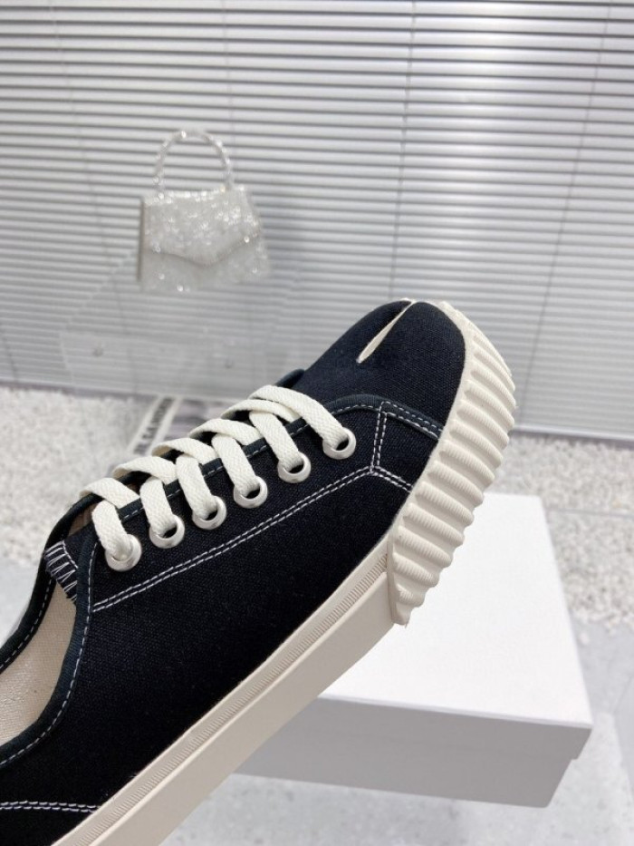 ma1s0n Marg*e1a sneaker mm000099