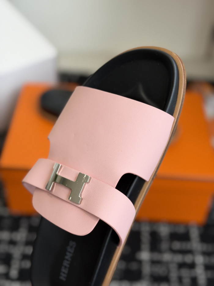 Herme* Sandal132