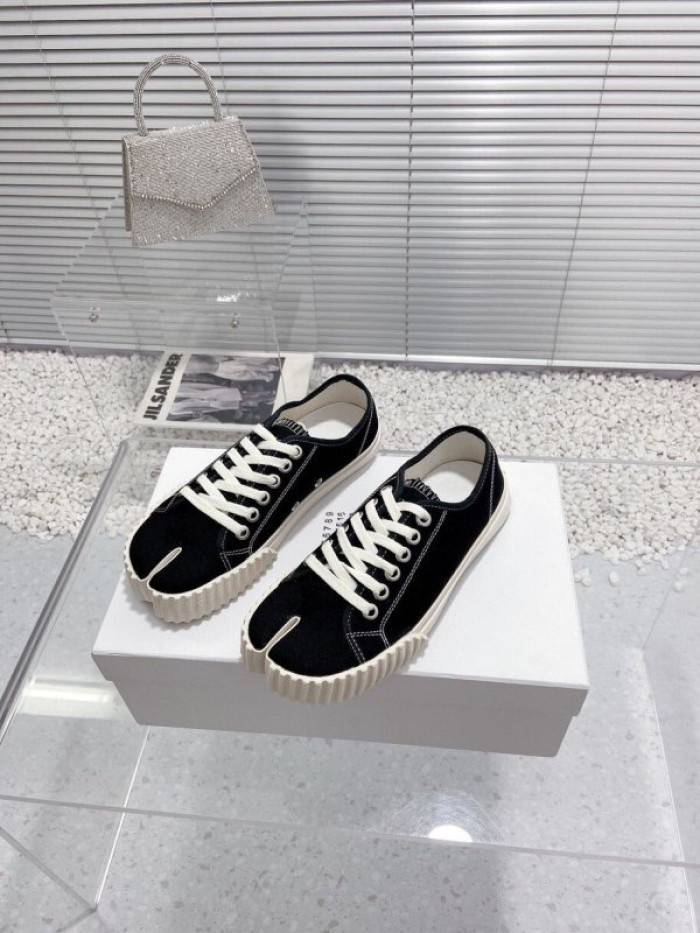 ma1s0n Marg*e1a sneaker mm000099