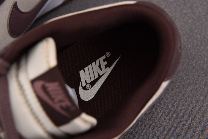 nike dunk low plum eclipse fj4734-100