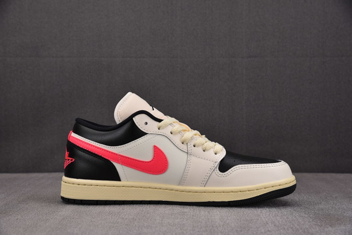 Air Jordan 1 Low Flight Club DC0774-107