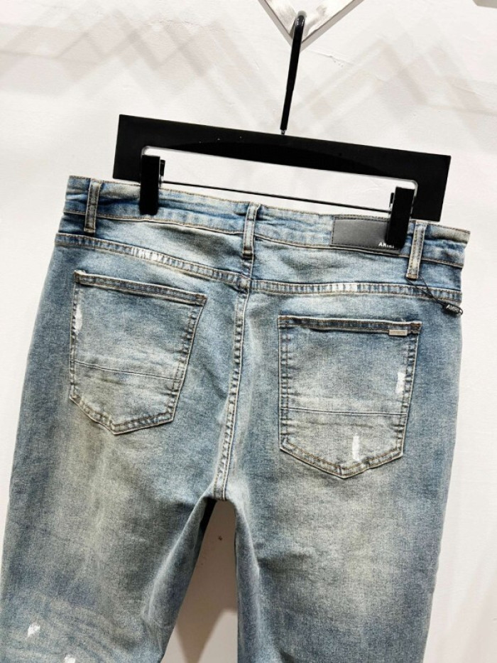 Amiri Jeans AJ18