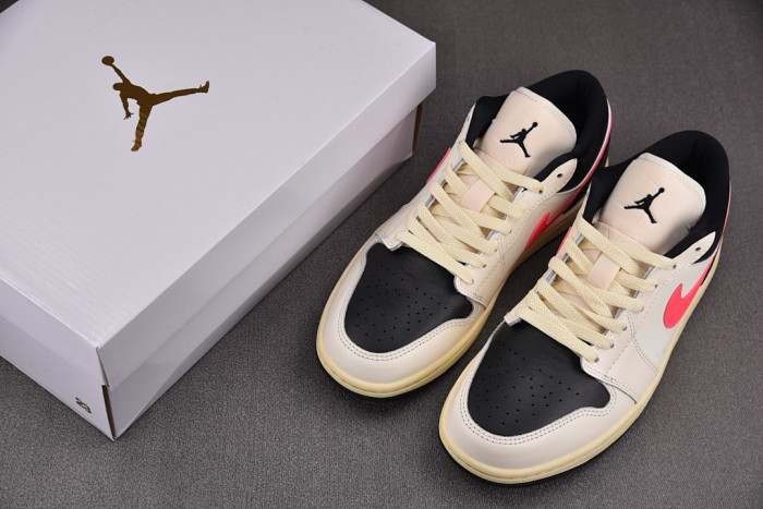 Air Jordan 1 Low Flight Club DC0774-107