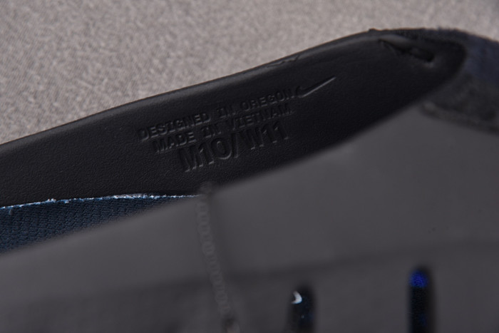 Nike Mind 001 Slide Fragment Black IQ8502-001