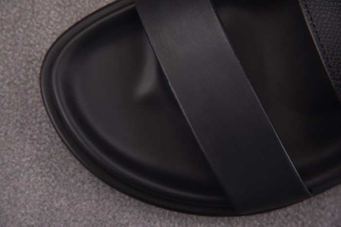 Herme* Sandal127