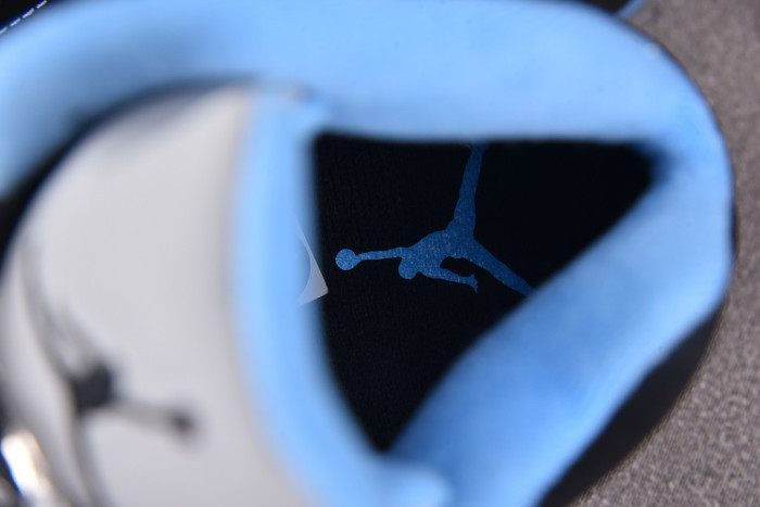 Air Jordan 5 Retro Black University Blue (2026) DD0587-008