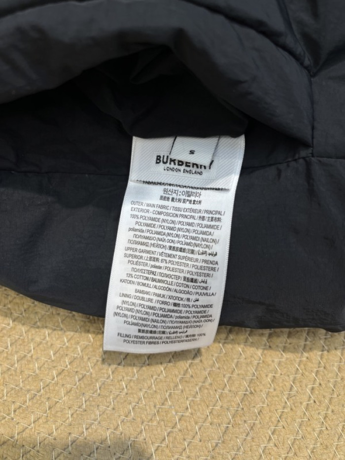 BURBER*Y Down Jacket 88