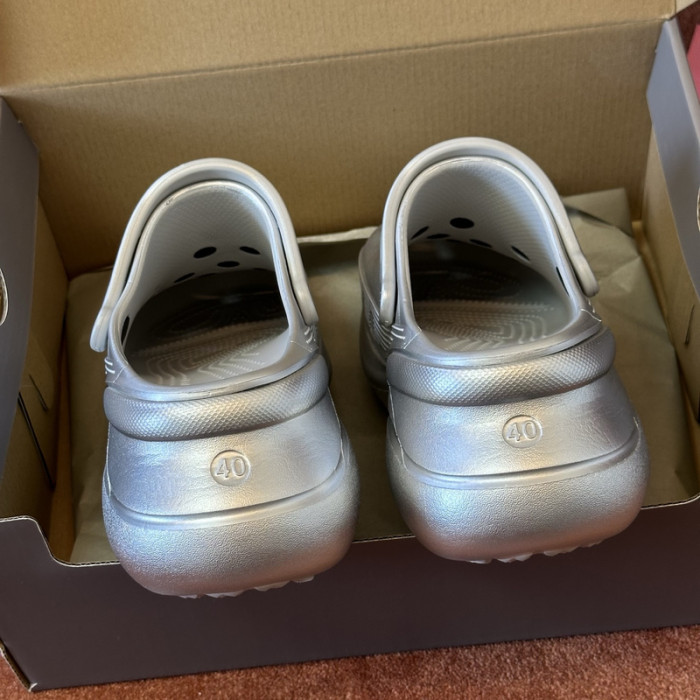 balenciag* Cr*0*s 55