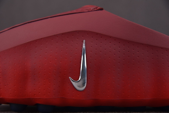 Nike Mind 001 