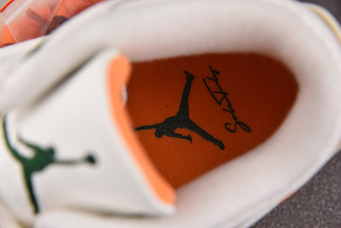Air Jordan 3 Retro SP SoleFly Miami IF4491-100
