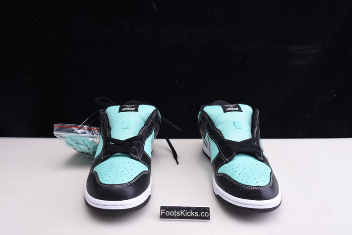 nike dunk sb low diamond S*pply co. "t*f*ny" 304292-402