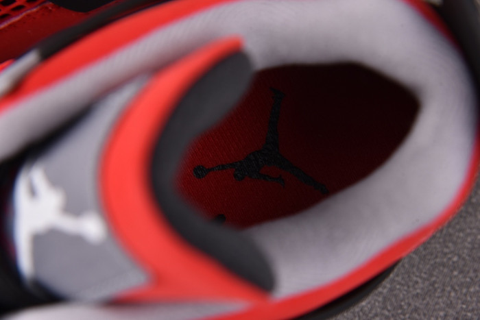 Air Jordan 4 Retro Toro Bravo (2026) FQ8138-600