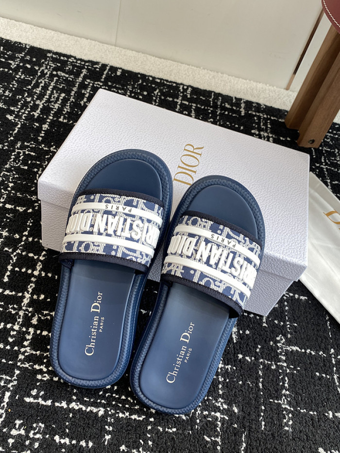 Dio*r sandal 62