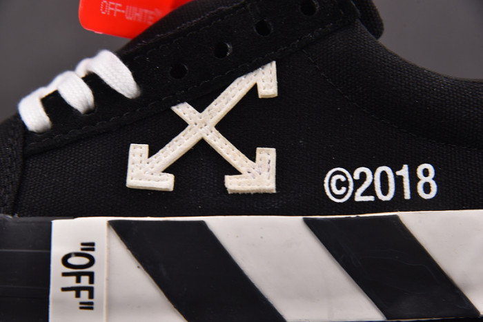 OFW Sneakers OW10049