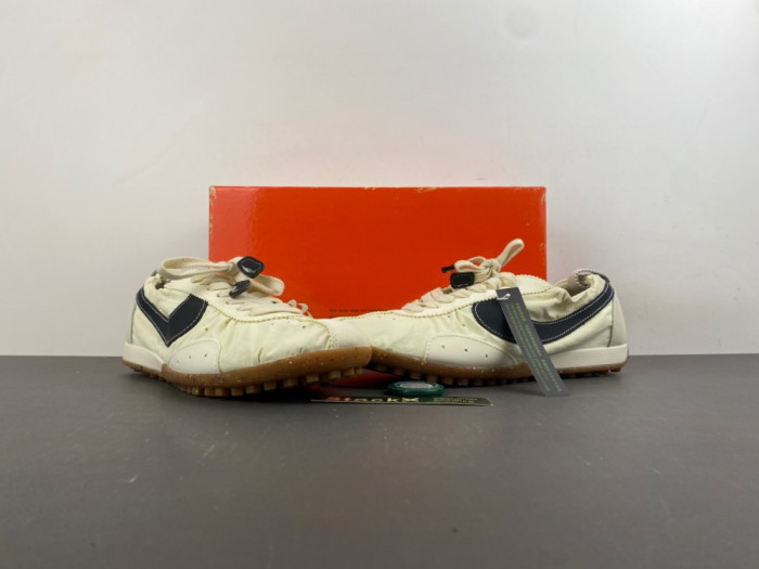 Nike Moon Shoe SP Jacquemus Alabaster HV8547-700