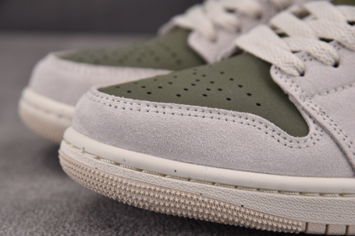 Air Jordan 1 Low SE Medium Olive Sail HV4089-201