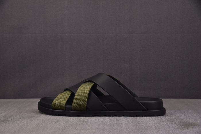 Herme* Sandal131