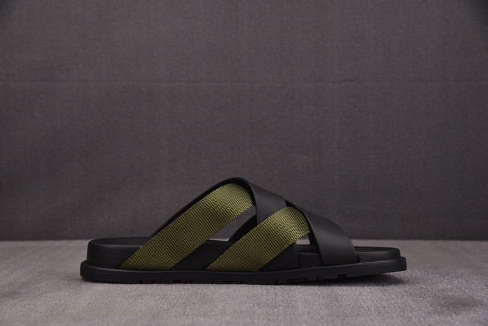 Herme* Sandal131