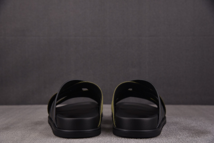 Herme* Sandal131
