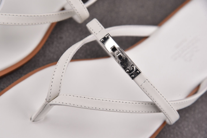 Herme* Sandal121