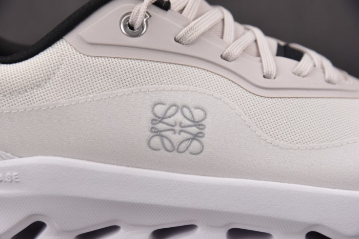 L0EWE Sneakers LW1000014