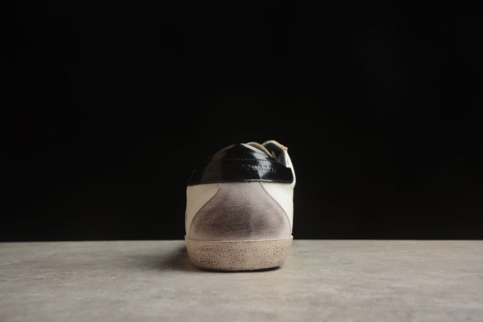 Golden Goose GG000004