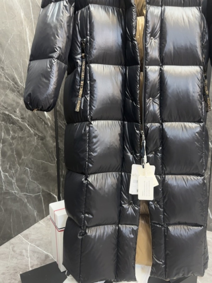 Moncler Down Jacket 78