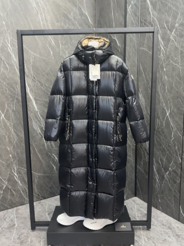 Moncler Down Jacket 78