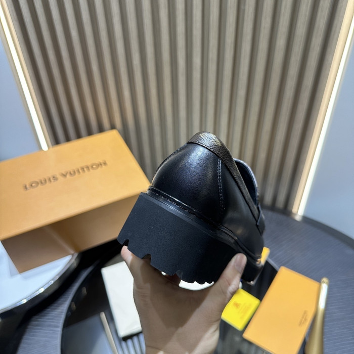 L&V Loafer LF000005