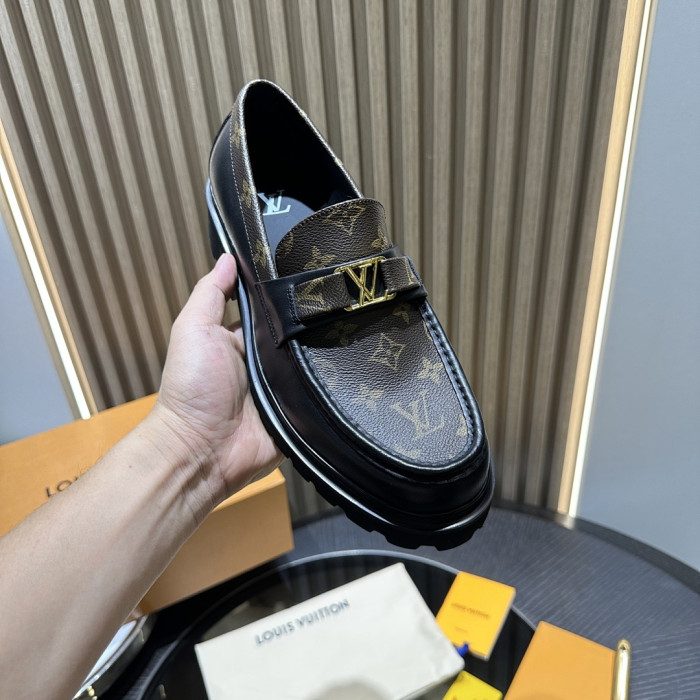 L&V Loafer LF000005